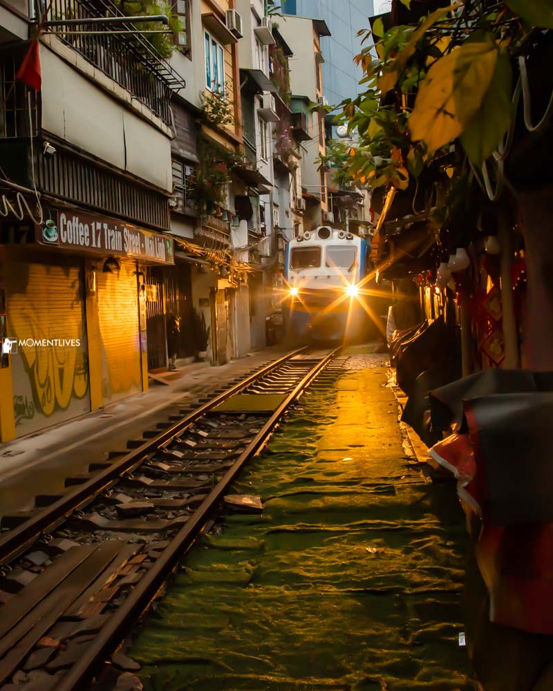 The train street of Hanoi