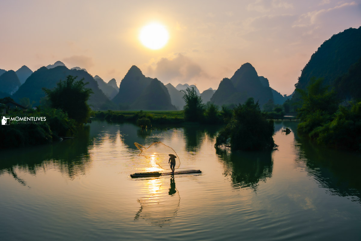 A fisherman fishing on the Quay Son river in Cao Bang